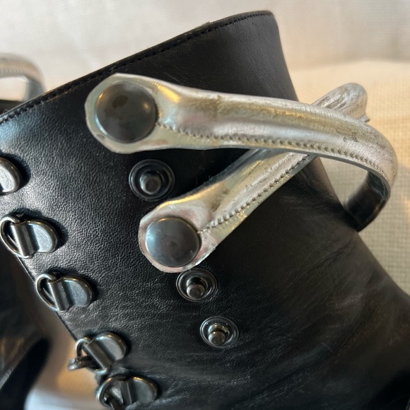 Manolo Blahnik | Leather |  Lace Up Booties | RARE - Picture 7 of 14